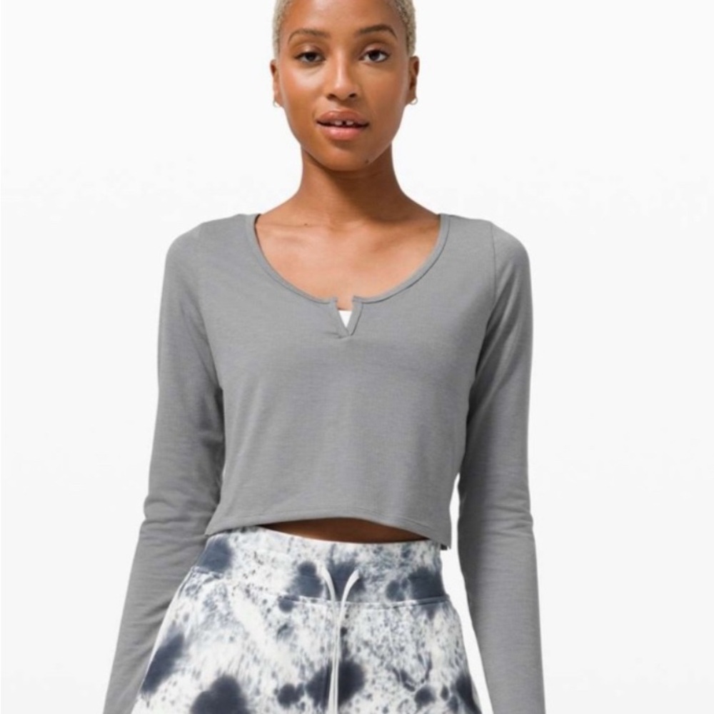Lululemon Cropped Long Sleeve Henley